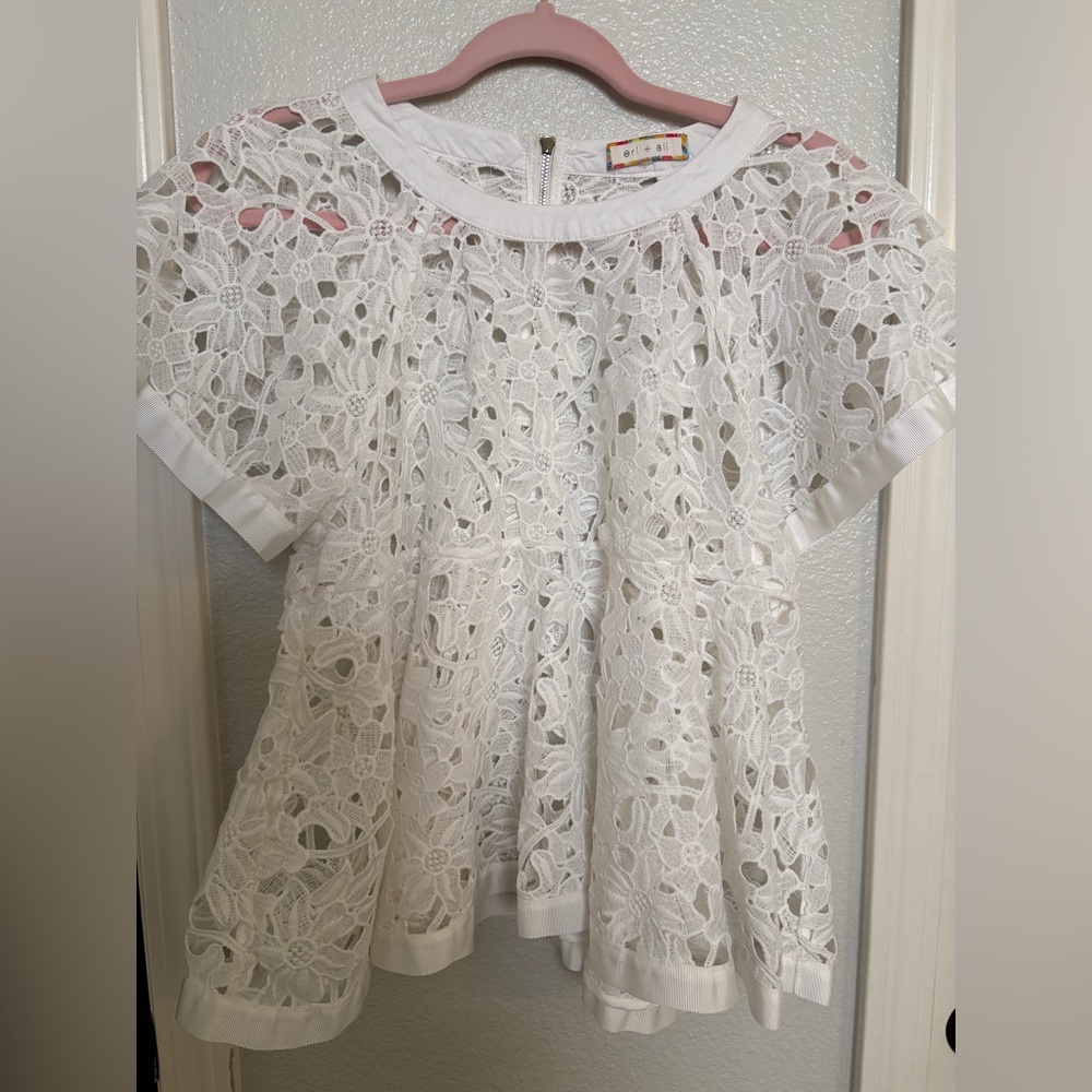 Elegant White Lace Blouse